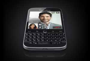 blackberry-classic-starwars-angle
